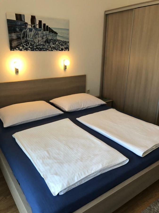 Apartment Branka Banjol エクステリア 写真